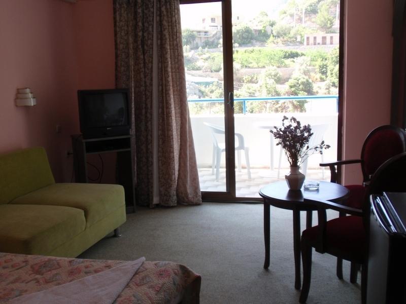 Verano Beach Hotel İcmeler Ruang foto