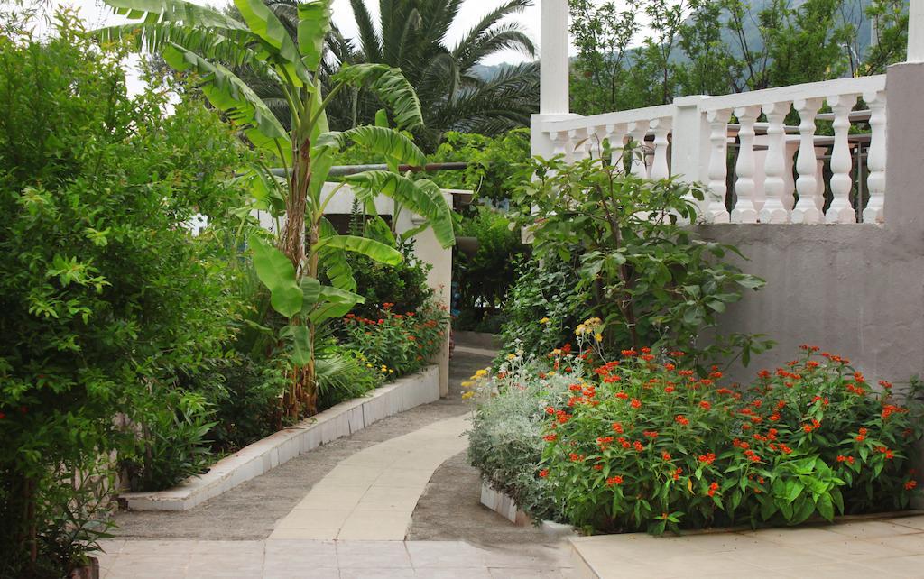 Verano Beach Hotel İcmeler Bagian luar foto