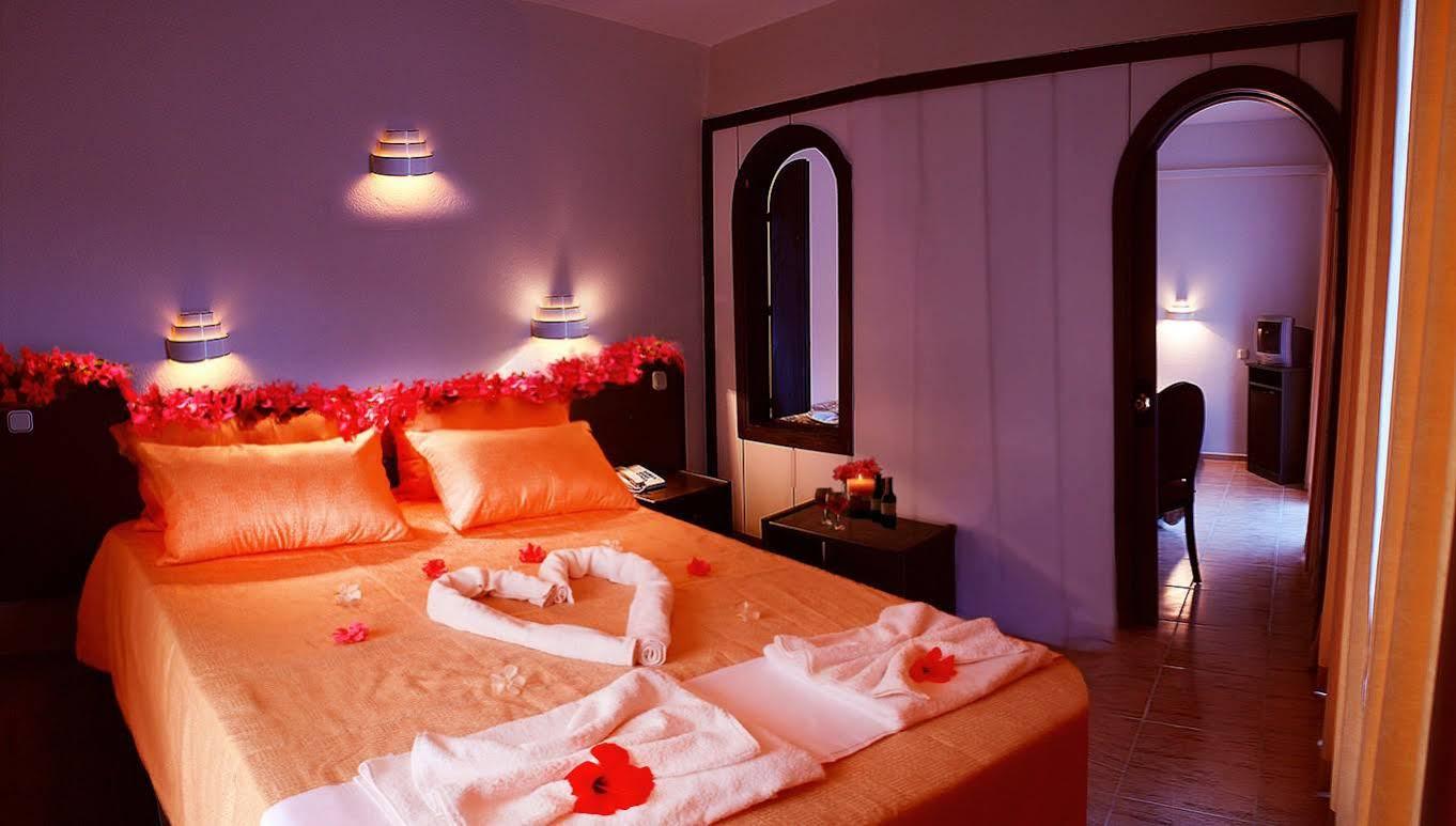 Verano Beach Hotel İcmeler Bagian luar foto