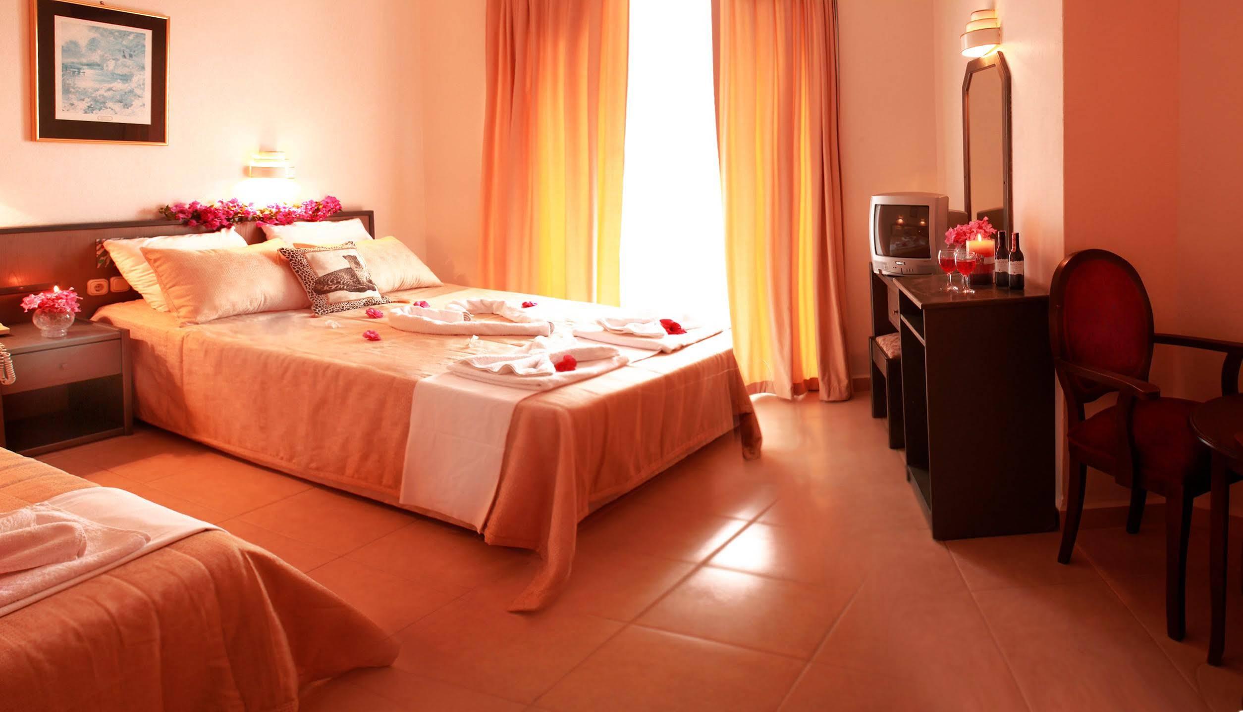 Verano Beach Hotel İcmeler Bagian luar foto